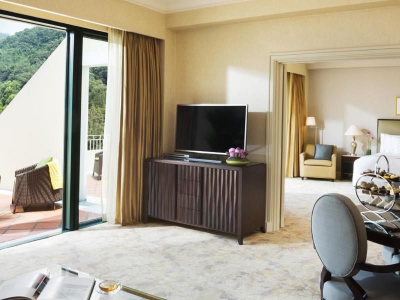 Grand Coloane Resort Macau Exterior foto A suite at The Landmark